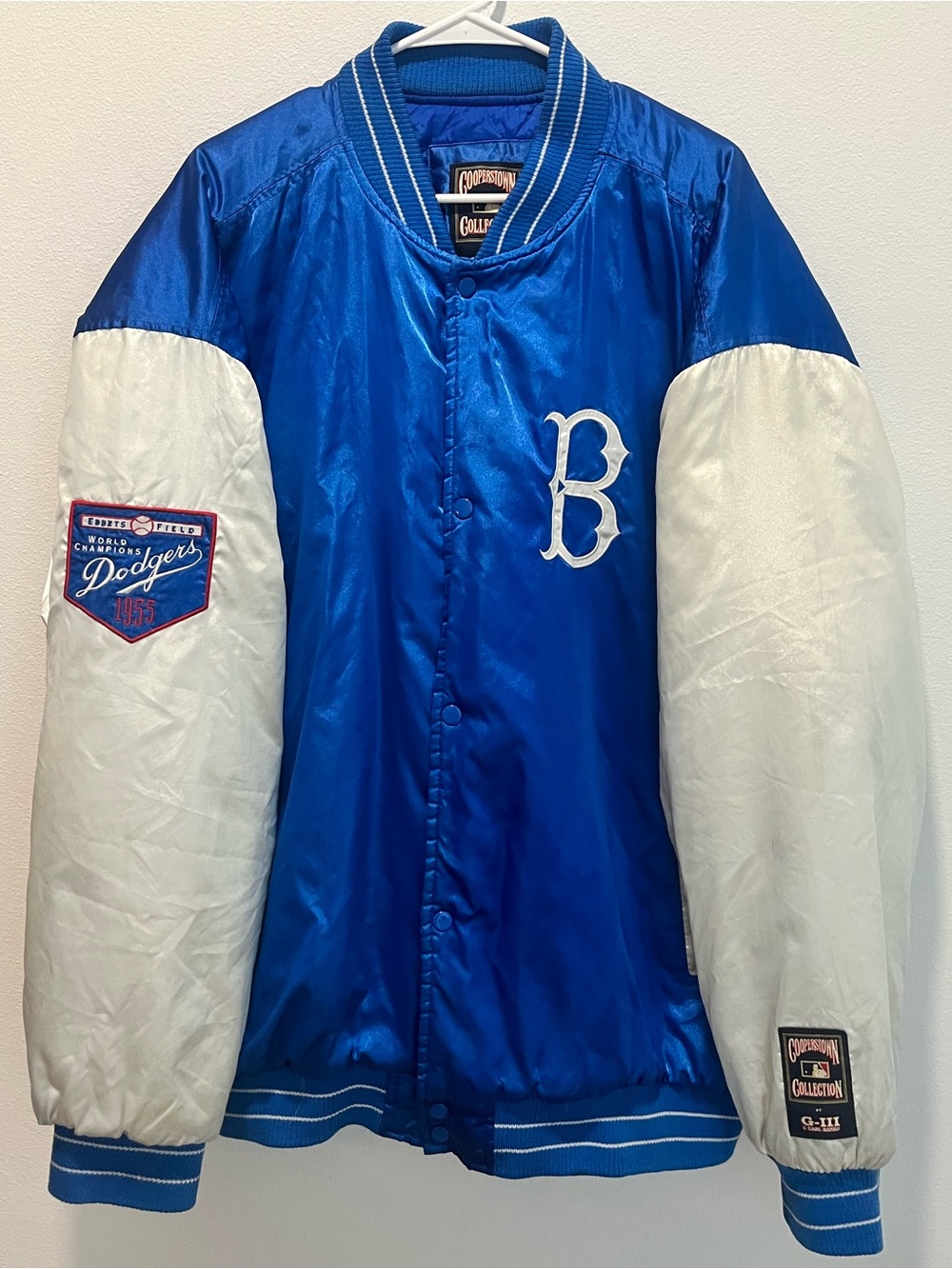 Vintage Men’s Los Angeles Dodgers Blue and White Satin Bomber Jacket